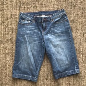 Prana women’s size 4 Bermuda shorts